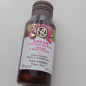5/$25 Yves Rocher Argan & Rose Petals Body Wash